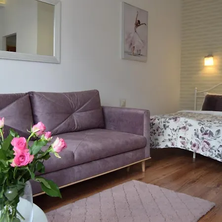 Be My Guest - Krucza Elegant Apartment - Rondo De Gaulle'A Center Of Warsaw Metro Wi-Fi Breakfast Zewnętrze zdjęcie