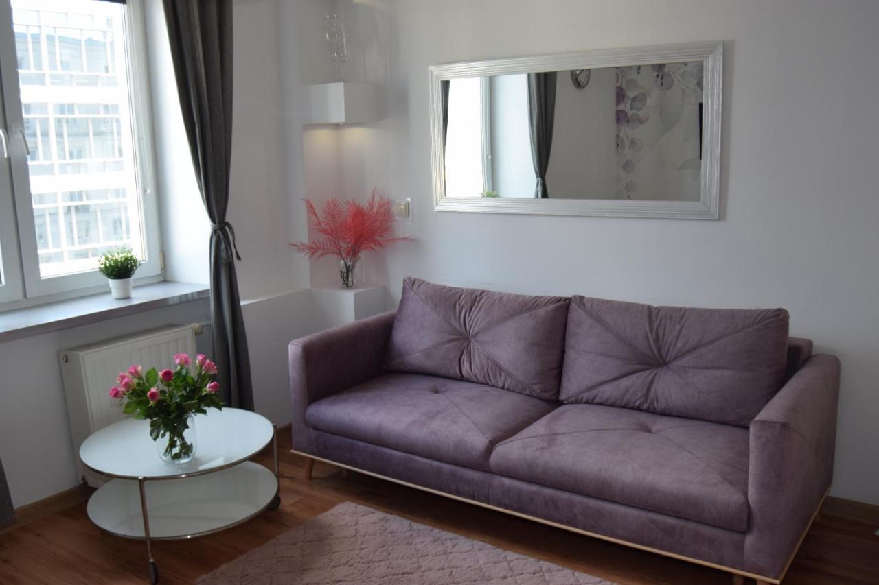 Apartment Be My Guest - Krucza Elegant - Rondo De Gaulle'a Center Of Metro Wi-fi Breakfast