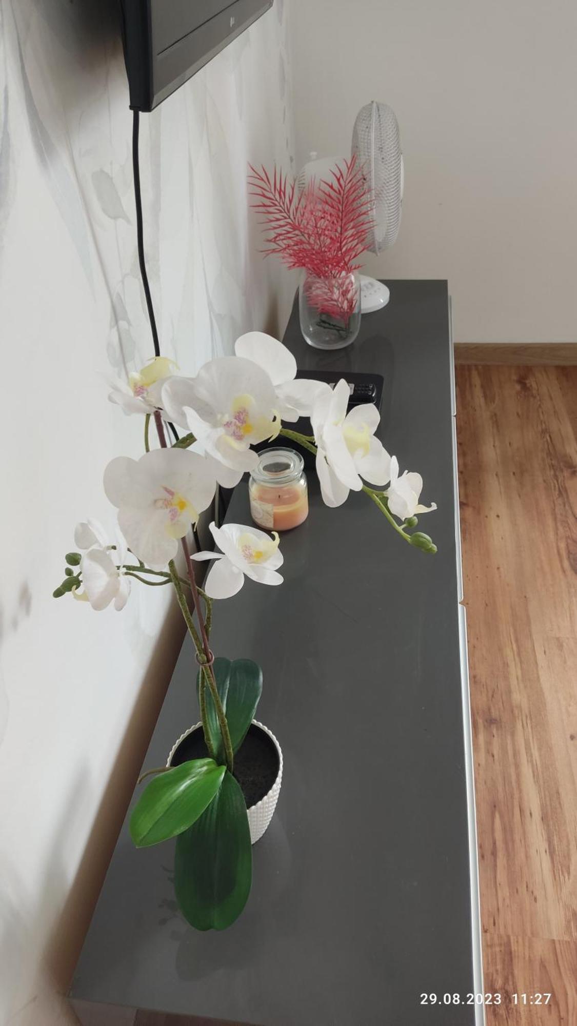 Apartament Be My Guest - Krucza Elegant - Rondo De Gaulle'a Center Of Metro Wi-fi Breakfast Warszawa